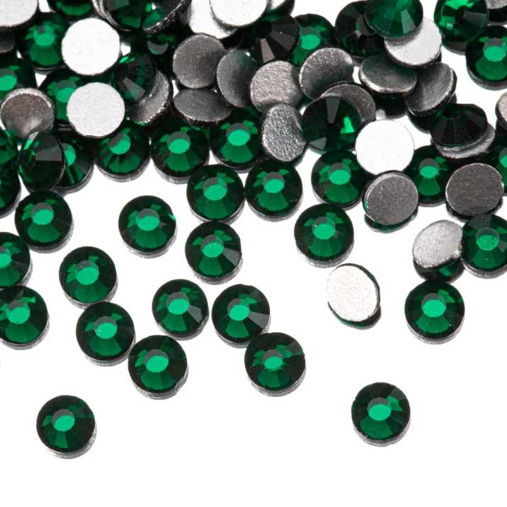 Cyrkonie do paznokci szklane SS10 emerald 1440 szt paczka