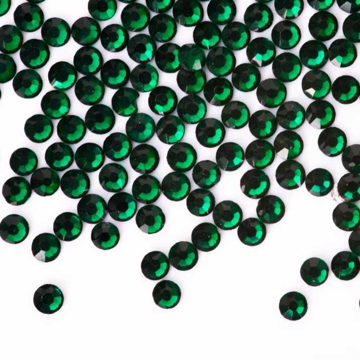 Cyrkonie do paznokci szklane SS5 emerald ok.1440 szt paczka