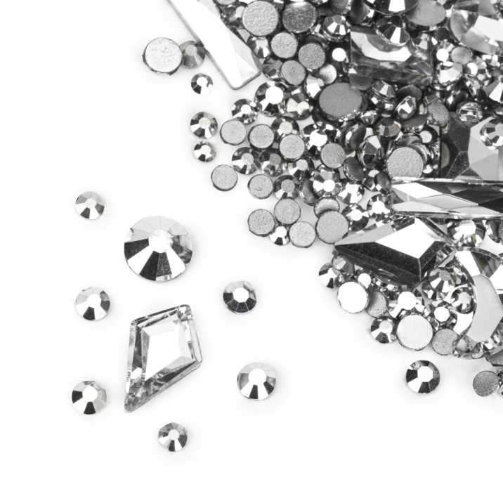 Cyrkonie do zdobienia paznokci Molly Nails srebrne mix 150 szt
