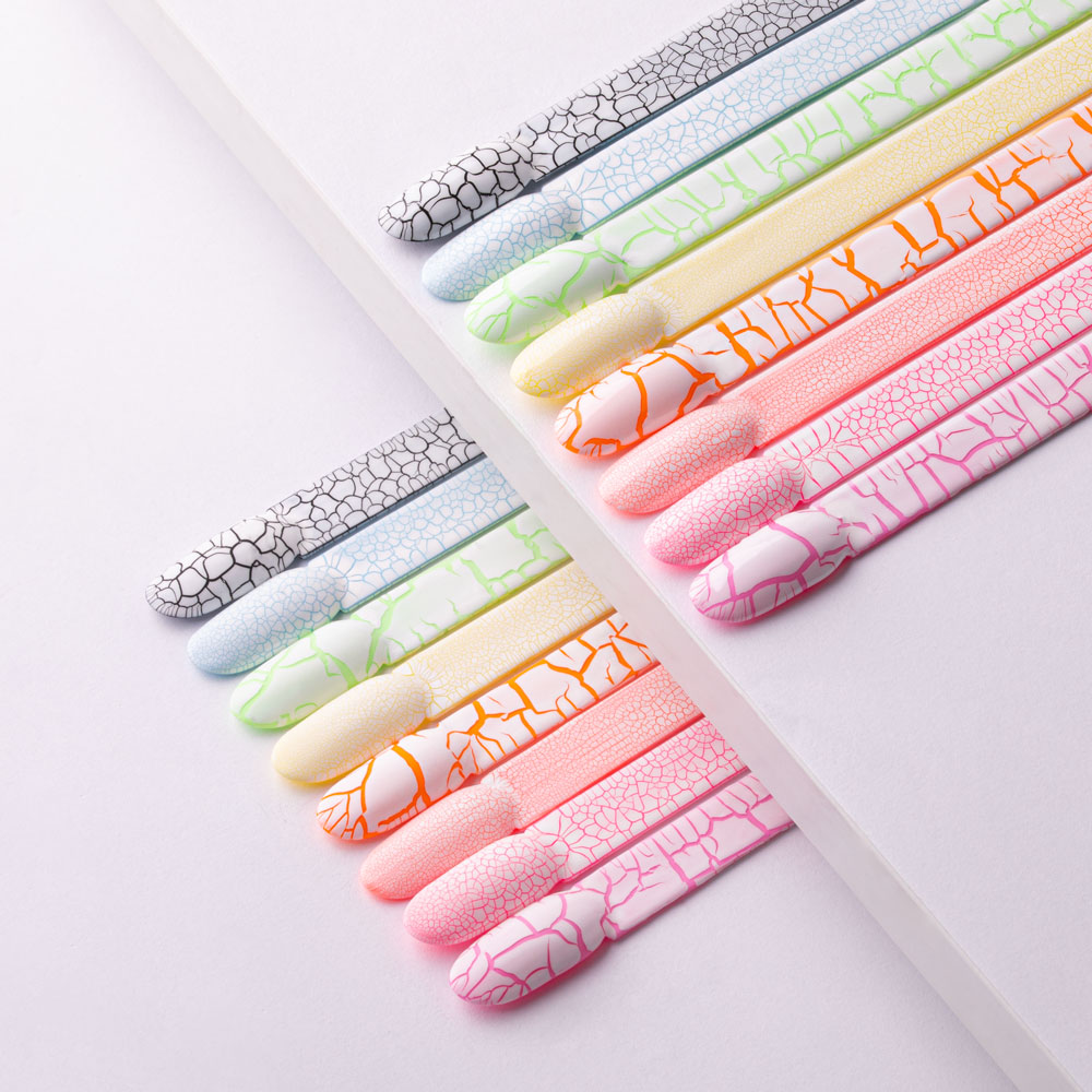 MOLLY-NAILS-Nr157-CRACKLE-GEL-WZORNIKI